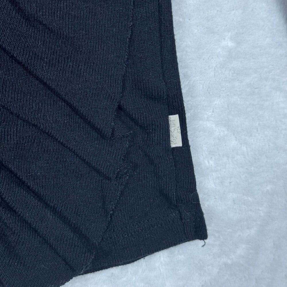 Levi's Black Ruffle Long Sleeve Top Women's XS Crewneck Pullover Sweatshirt - Picture 7 of 7